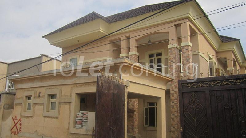 1 bedroom Flat / Apartment for rent Mercy Eneli, Off Adelabu Surulere Surulere Lagos