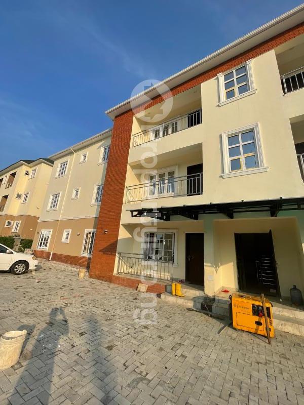 3 bedroom Flat / Apartment for rent Lugbe Abuja