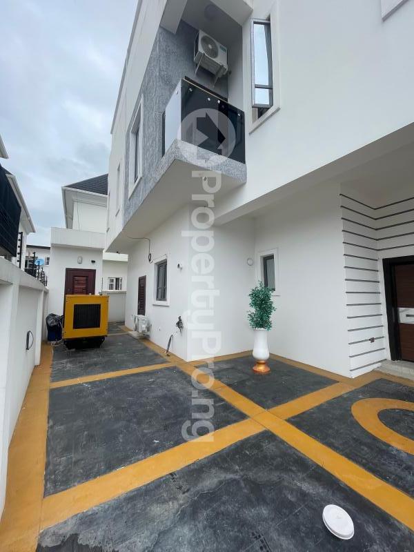 1 bedroom Flat / Apartment for rent Road 4 Lekki Scheme 2 Lekki Scheme 2 Ajah Lagos