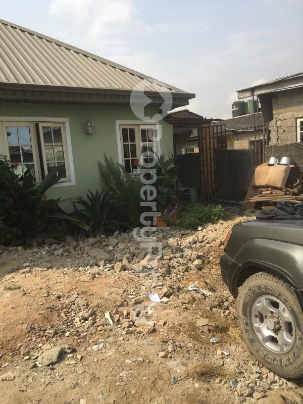 3 bedroom House for sale Off Demurin Street Alapere Kosofe/Ikosi Lagos