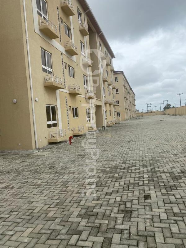 2 bedroom House for rent Serene Estate chevron Lekki Lagos - 0
