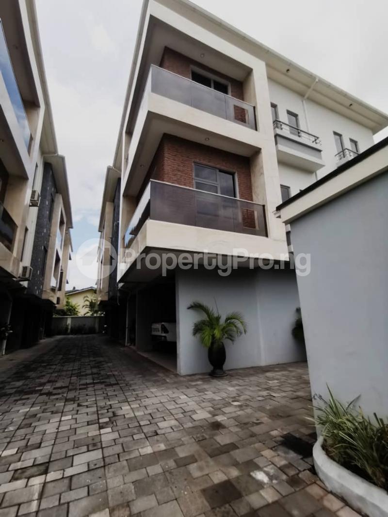 4 bedroom House for rent Off Bourdillon Road Ikoyi Lagos