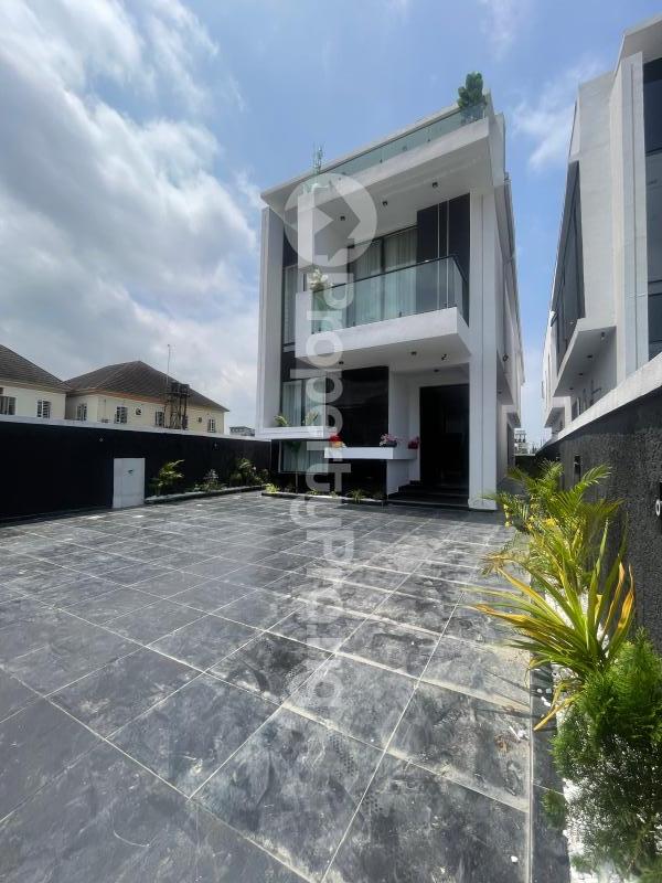 5 bedroom House for sale Ologolo Lekki Lagos
