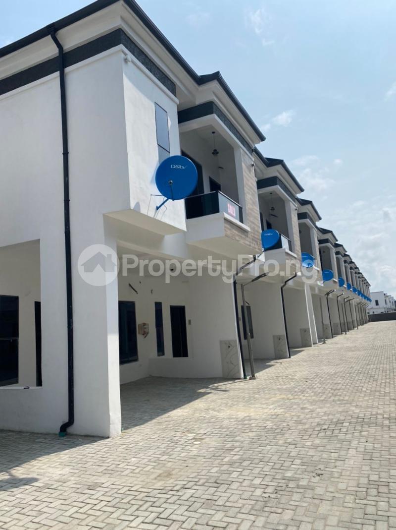 4 bedroom House for sale Lekki Lagos