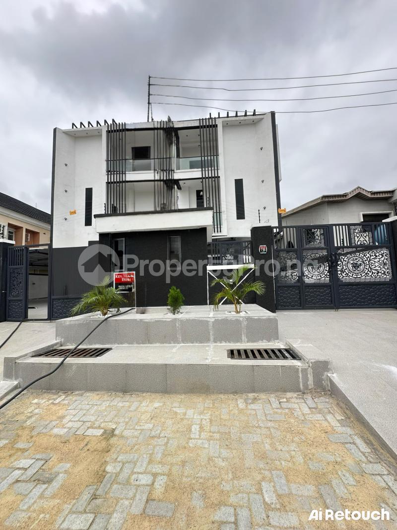 6 bedroom House for sale Ikota Lekki Lagos