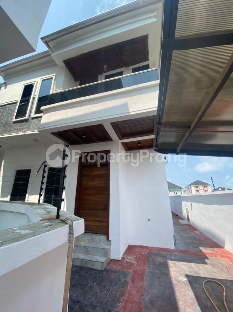 4 bedroom House for sale Ologolo Lekki Lagos