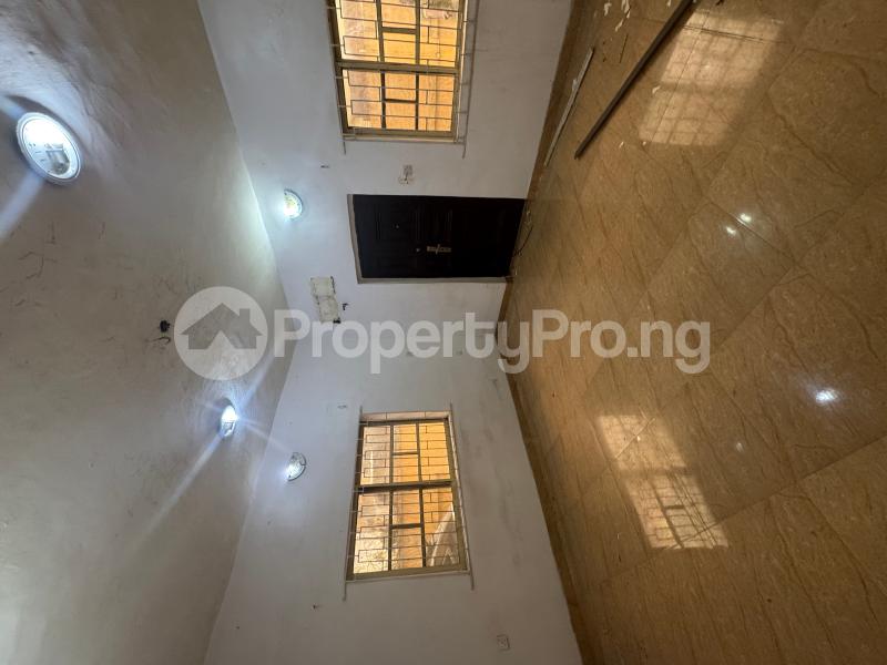3 bedroom House for rent Chief Natufe Off Bab’s Animasun Bode Thomas Surulere Lagos