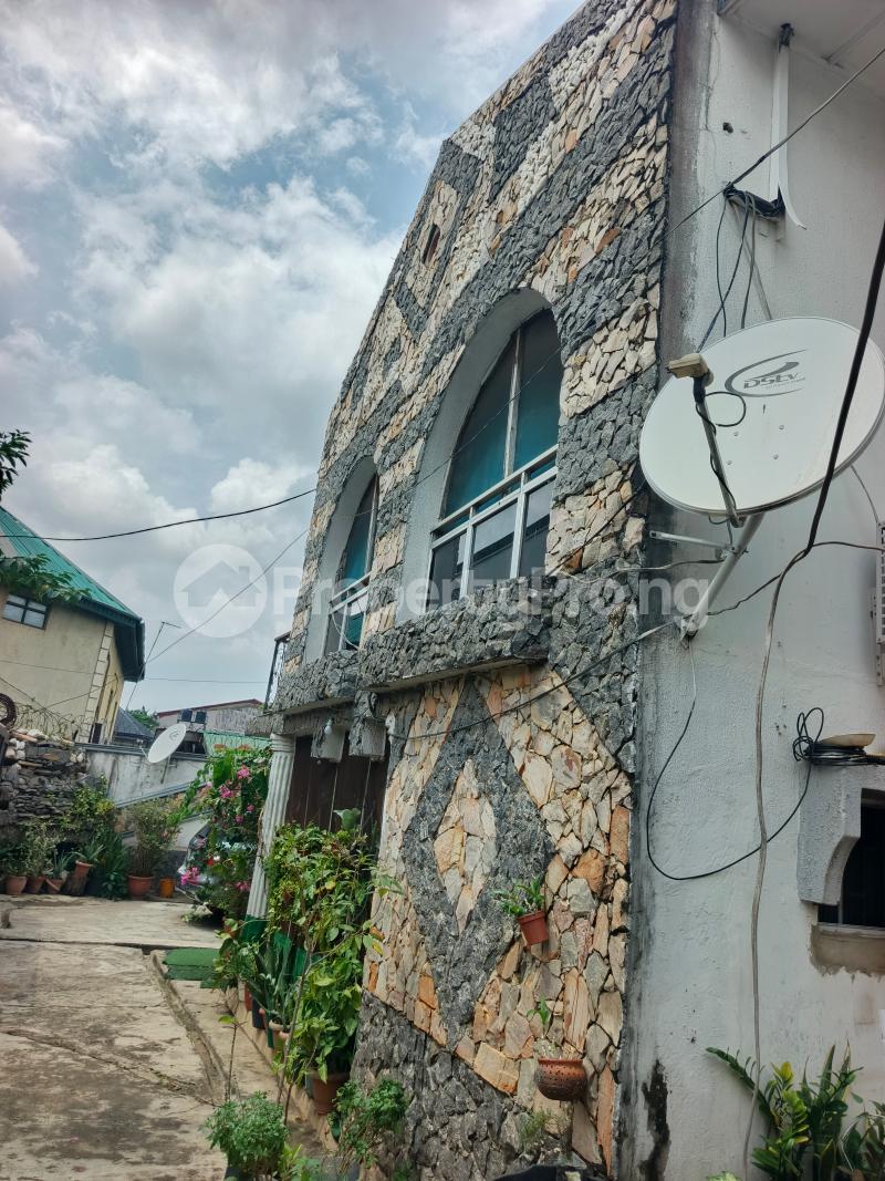6 bedroom Flat / Apartment for sale Opposite Omole Phase 1 Omole phase 1 Ojodu Lagos - 7