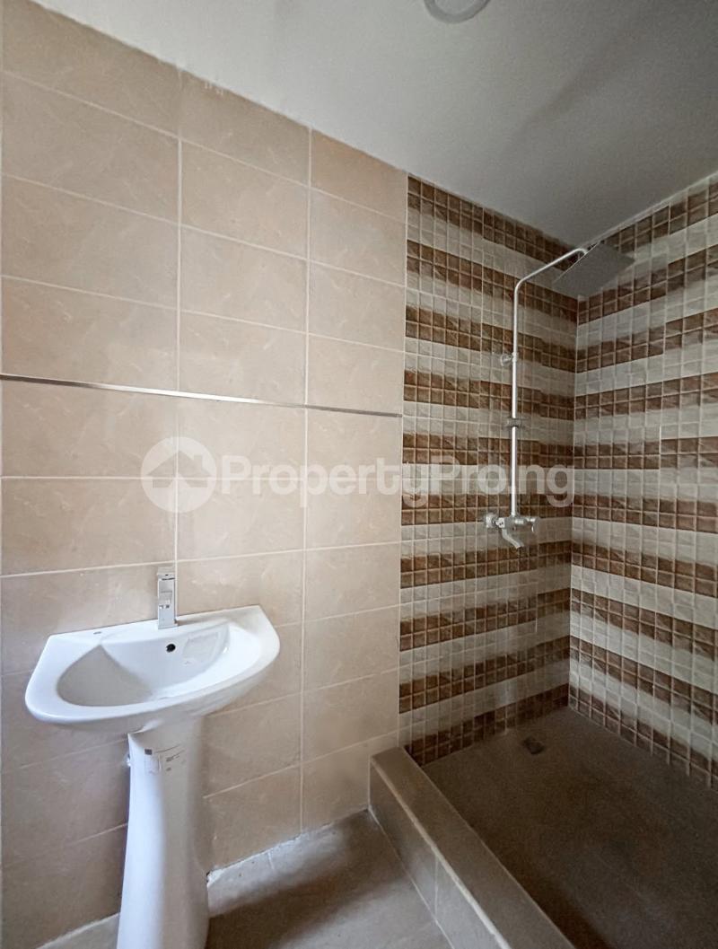 5 bedroom House for sale Ologolo Lekki Lagos