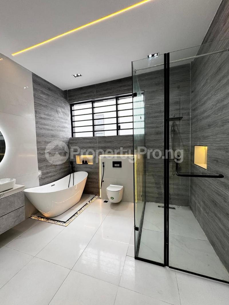 5 bedroom House for sale Lekki Scheme 2 Ajah Lagos