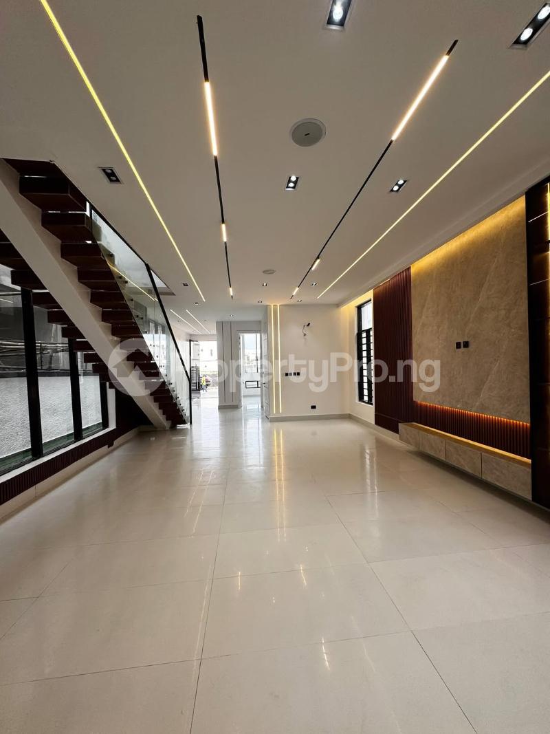 5 bedroom House for sale Lekki Scheme 2 Ajah Lagos