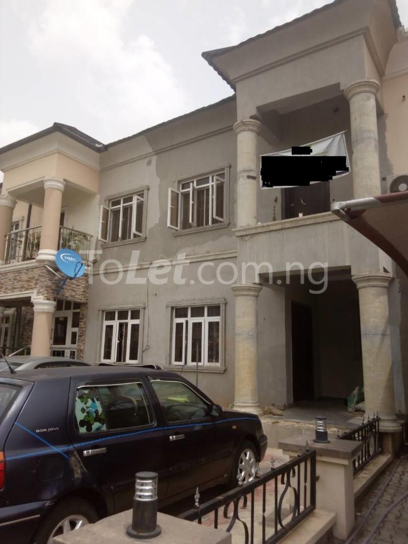 3 bedroom House for rent   Airport Road(Ikeja) Ikeja Lagos