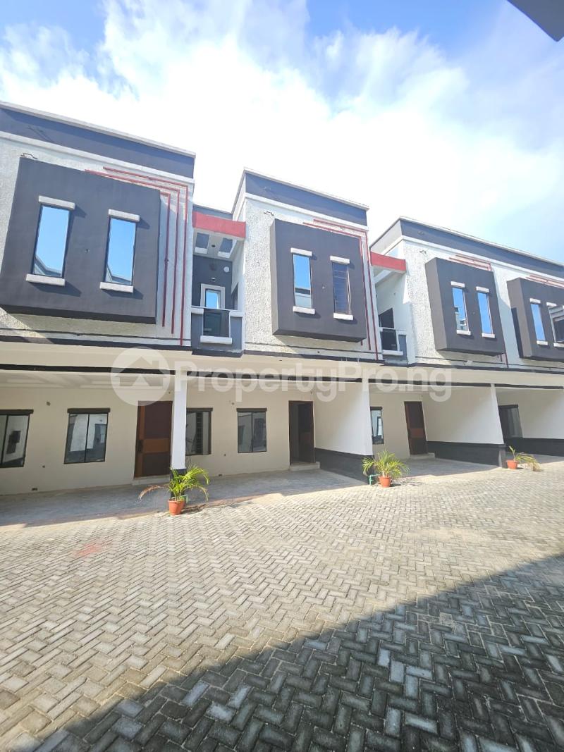 House for sale Lafiaji Lekki Lagos