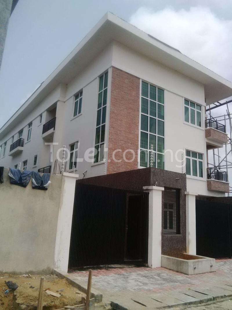 4 bedroom House for sale Mobile Road Ajah Ibeju-Lekki Lagos