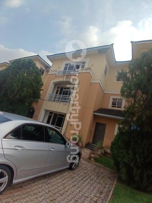 4 bedroom House for rent By National Assembly Apo Abuja