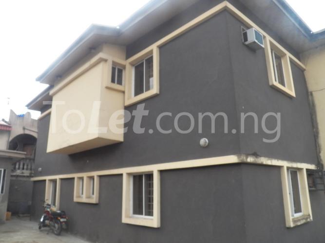 3 bedroom Flat / Apartment for rent Nwahiri Onuoha Close, Off Aigbohikan Drive Ketu Kosofe/Ikosi Lagos