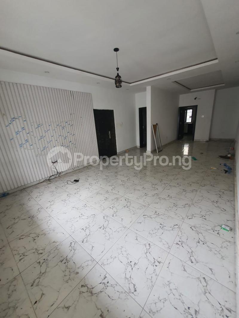 3 bedroom Flat / Apartment for rent Orchid Road Lekki Lagos