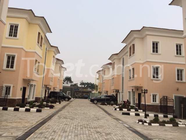 4 bedroom House for sale Funal Courts 3b, Ruxon Road, Off Alexander Road Gerard road Ikoyi Lagos - 0