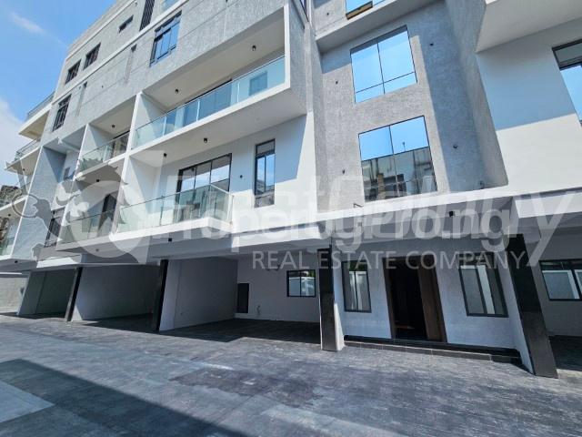 6 bedroom Flat / Apartment for sale Old Ikoyi Ikoyi Lagos