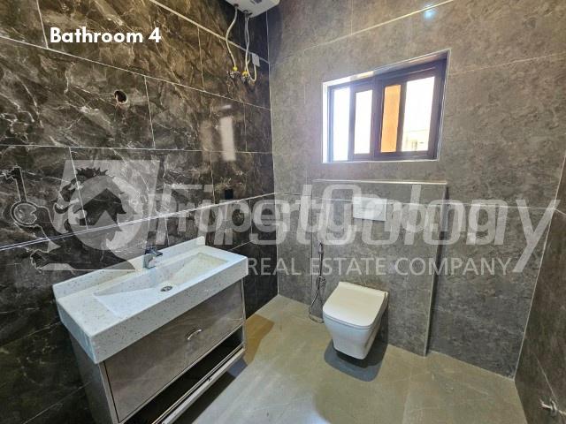 6 bedroom Flat / Apartment for sale Old Ikoyi Ikoyi Lagos