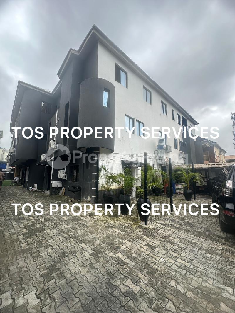 3 bedroom Commercial Property for rent Off Admiralty, Lekki Phase 1, Lagos Lekki Phase 1 Lekki Lagos