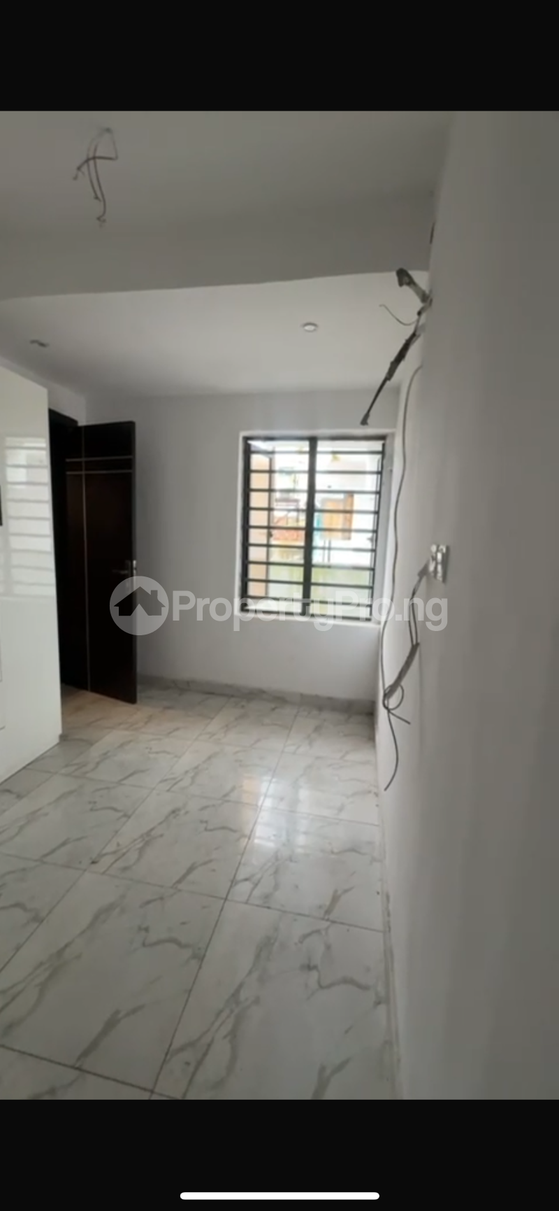 Flat / Apartment for rent Ologolo Lekki Lagos