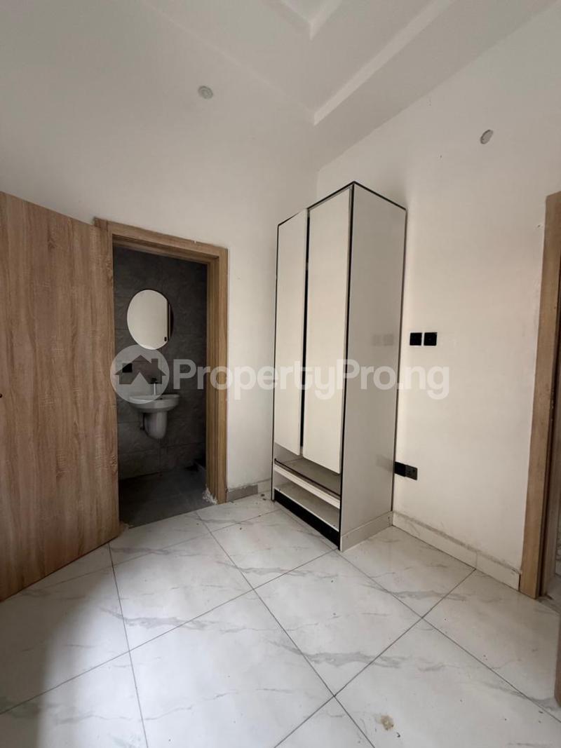 1 bedroom Flat / Apartment for rent Ologolo Lekki Lagos