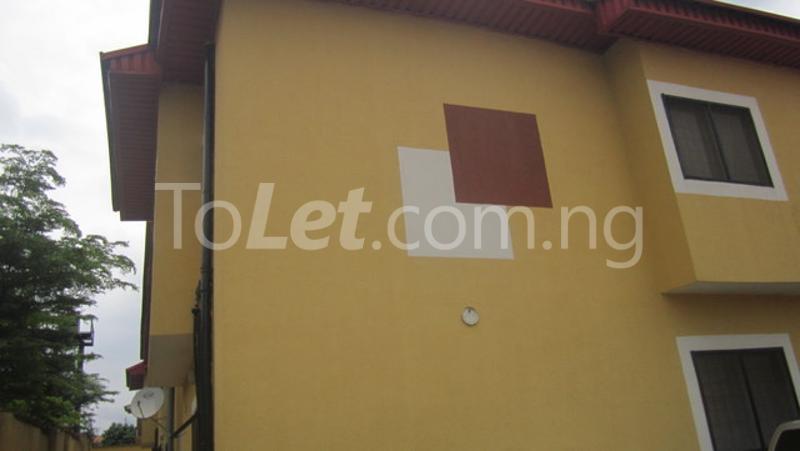 3 bedroom Flat / Apartment for rent Kola Amodu Street, Shangisha Ketu Kosofe/Ikosi Lagos