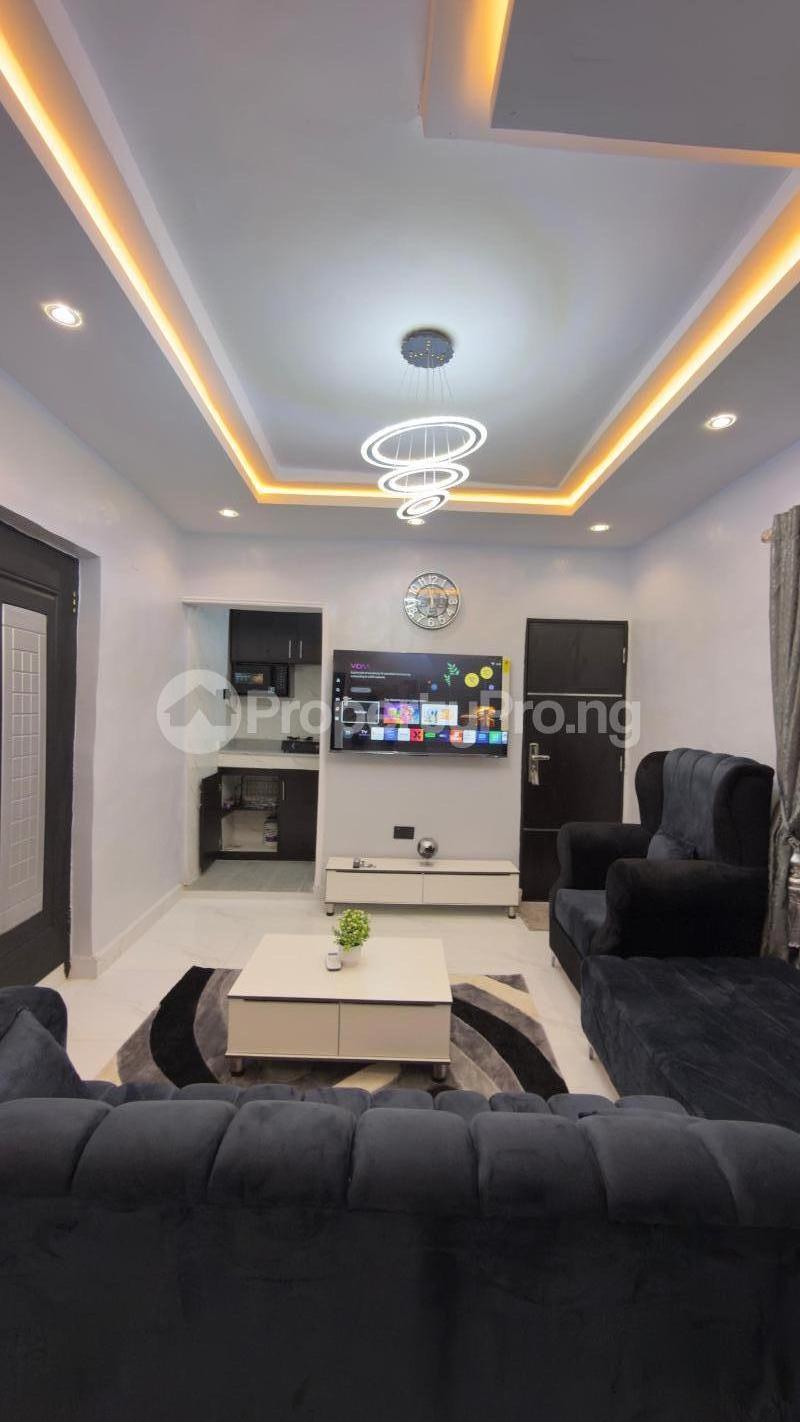 2 bedroom Flat / Apartment for shortlet Jibowu Yaba Lagos