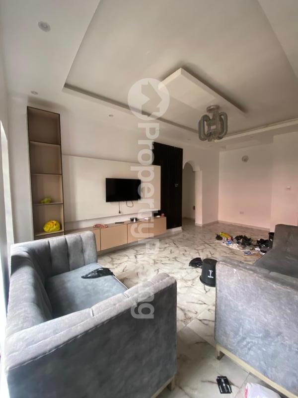 2 bedroom Flat / Apartment for rent Chevron , In A Secured Estate Chevron Lekki Lagos