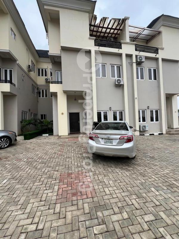 4 bedroom House for rent Guzape Abuja