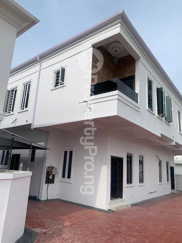 4 bedroom House for sale Lekki Lagos