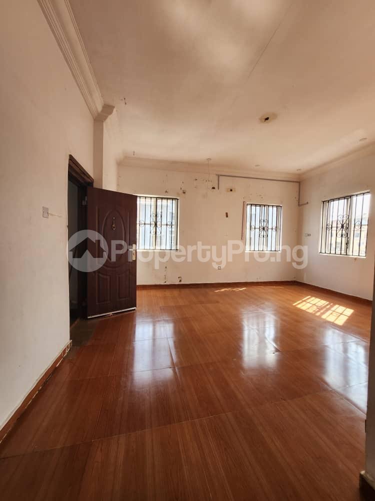 1 bedroom Flat / Apartment for rent Southern View Estate Very Close To Express orchid Lekki Lagos