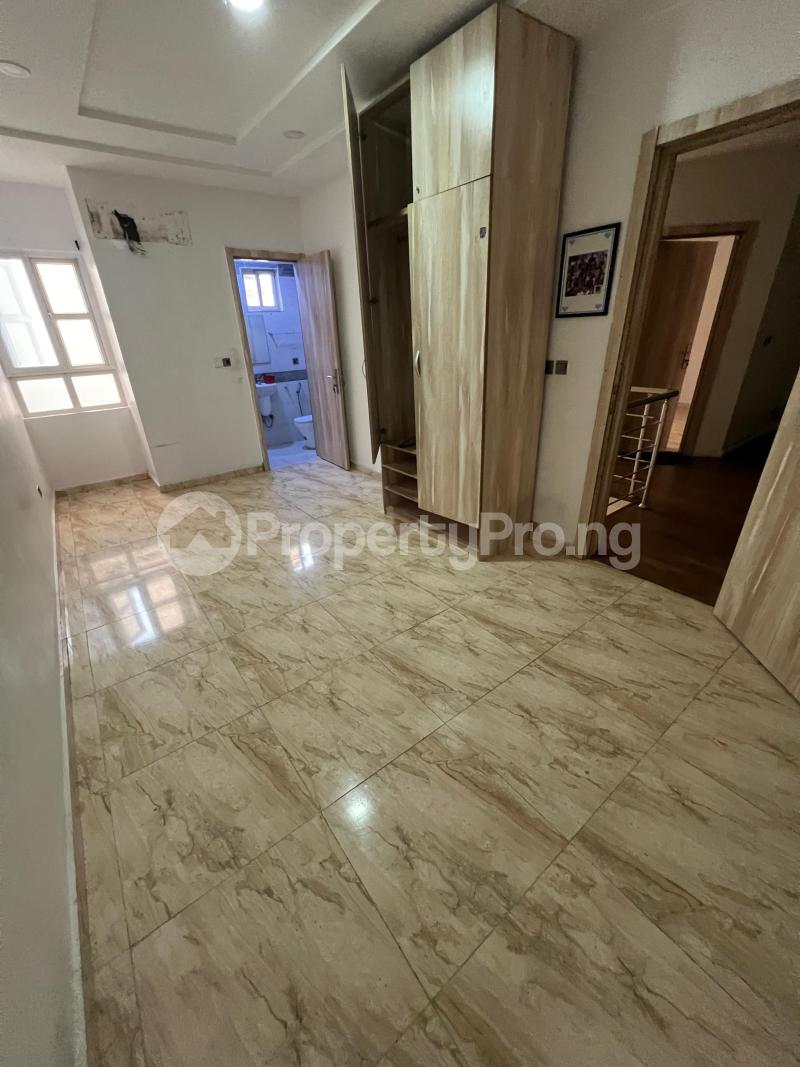 1 bedroom Flat / Apartment for rent orchid Lekki Lagos