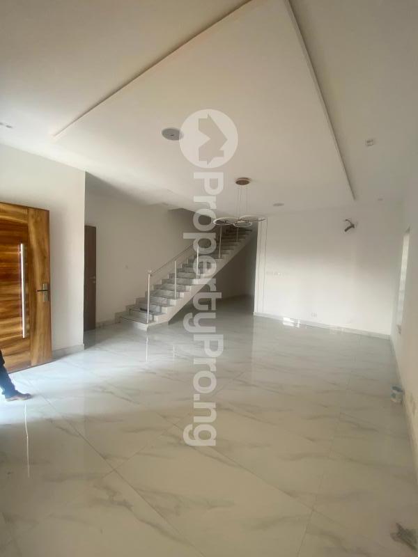 4 bedroom House for sale By Abraham Adesanya,ajah Lagos Abraham adesanya estate Ajah Lagos