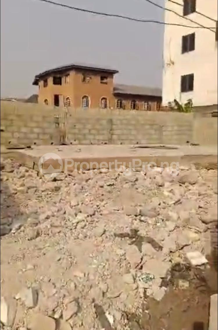 Land for sale Off Bankole Street,pedro Lagos ,close To City Of Power Church . Palmgrove Shomolu Lagos