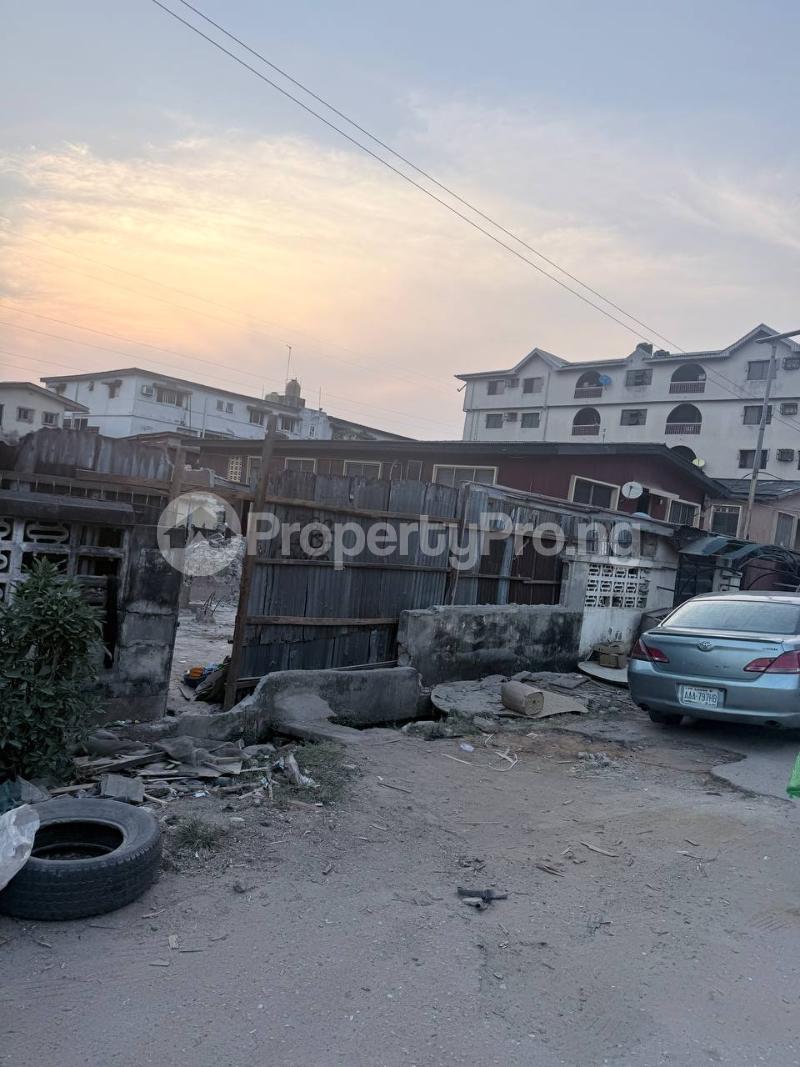 Land for sale Agbonyin Adelabu Surulere Lagos
