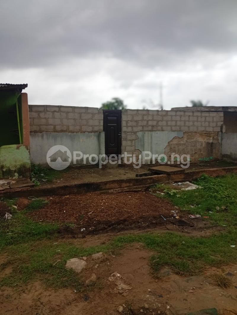 Land for sale Sunday Oyawuyi Ikotun/Igando Lagos - 0