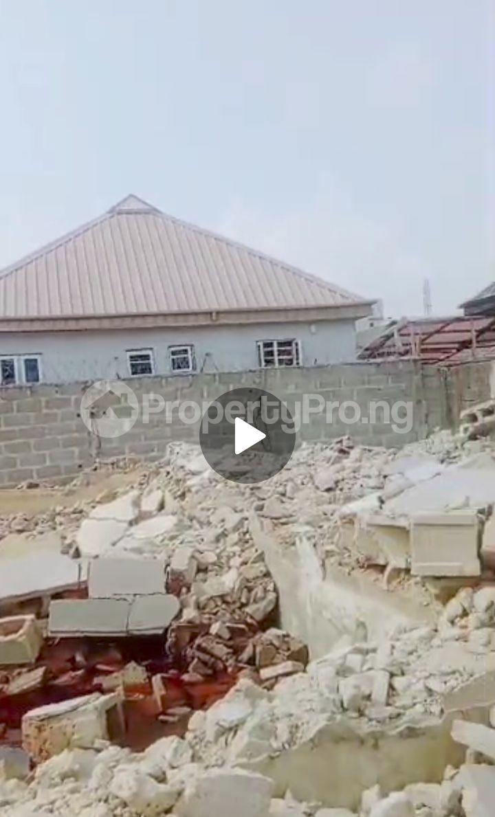 Land for sale Back Of White House Onijemo Haruna College Road Ogba Lagos