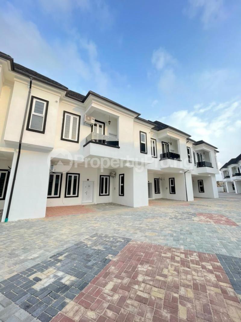 4 bedroom House for sale Lekki Lagos