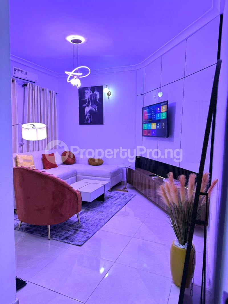 1 bedroom Flat / Apartment for rent chevron Lekki Lagos