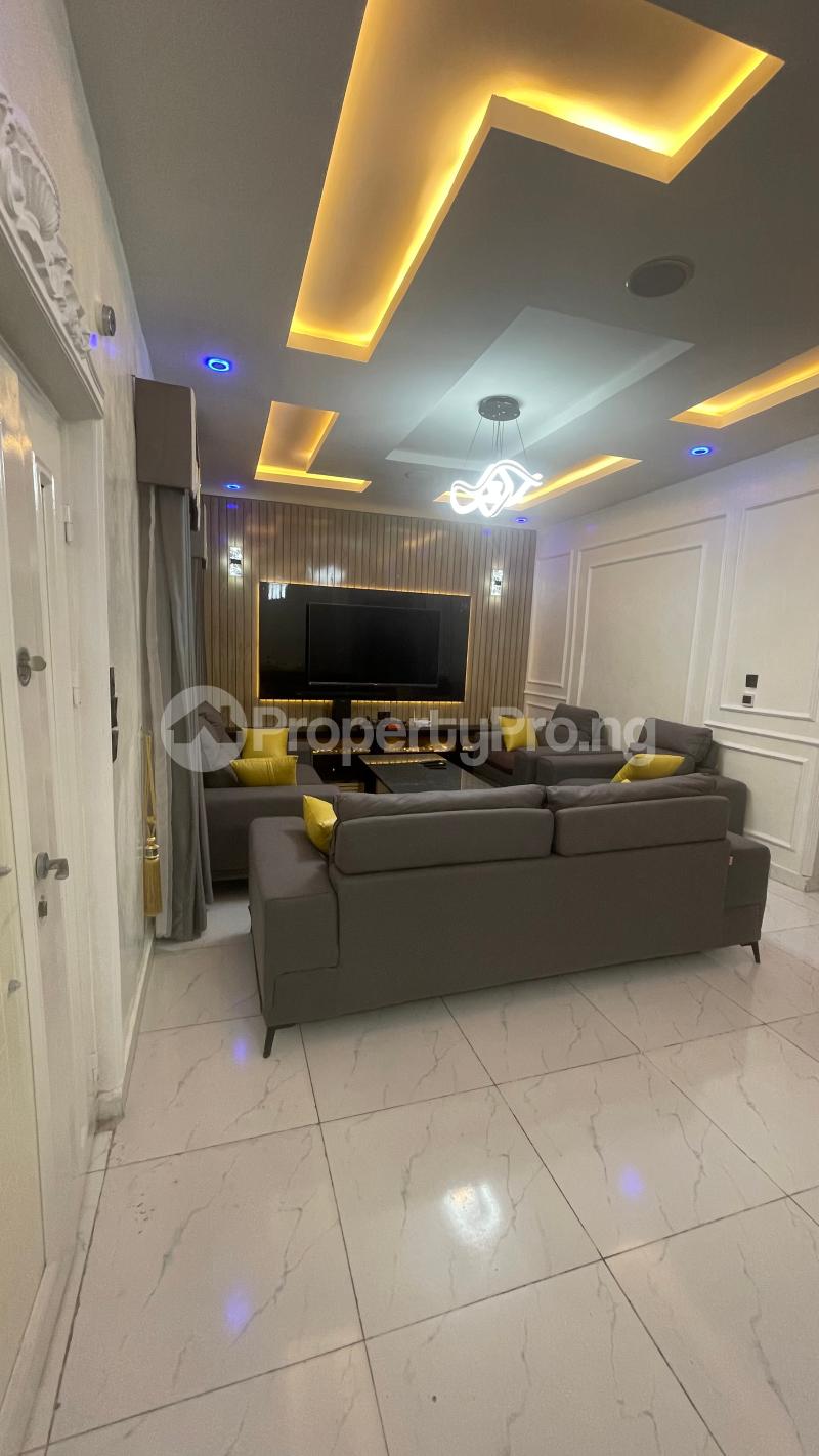 4 bedroom House for shortlet Lekki Phase 2 Lekki Lagos