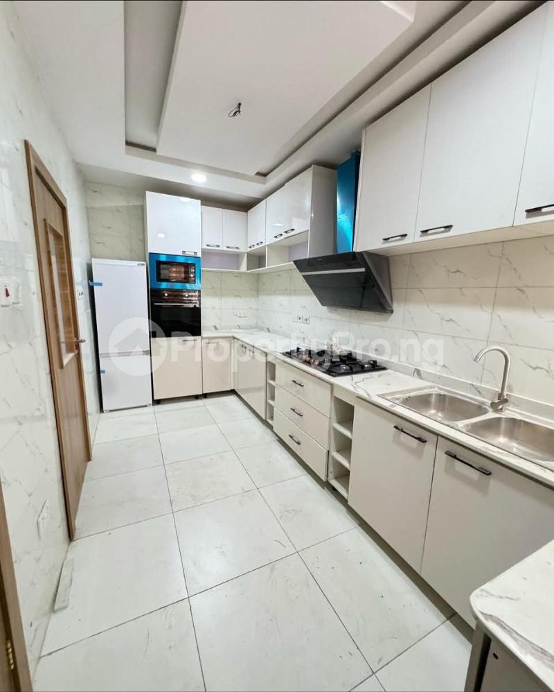 3 bedroom Flat / Apartment for sale Gbagada Gbagada Lagos