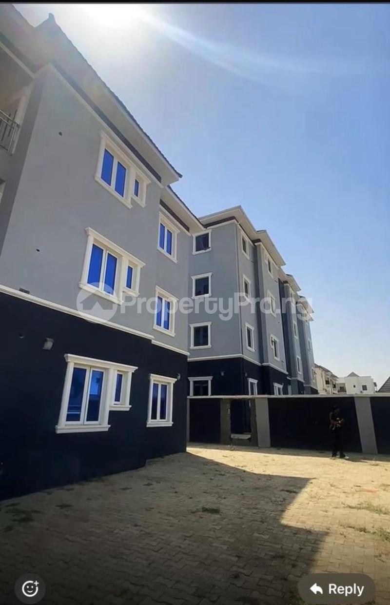 10 bedroom House for sale Gilmore, Jahi Abuja