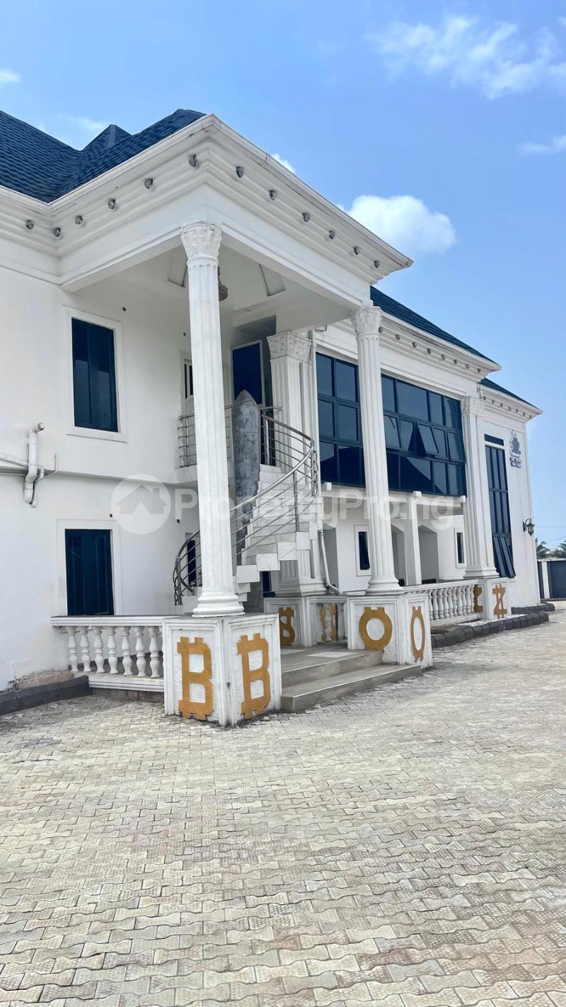 Commercial Property for sale Eheneden Street, Off Utesi/egun Road, Off Benin Bypass Central Edo