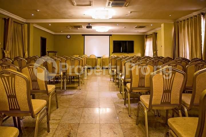 Commercial Property for rent Anthony Village Maryland Lagos