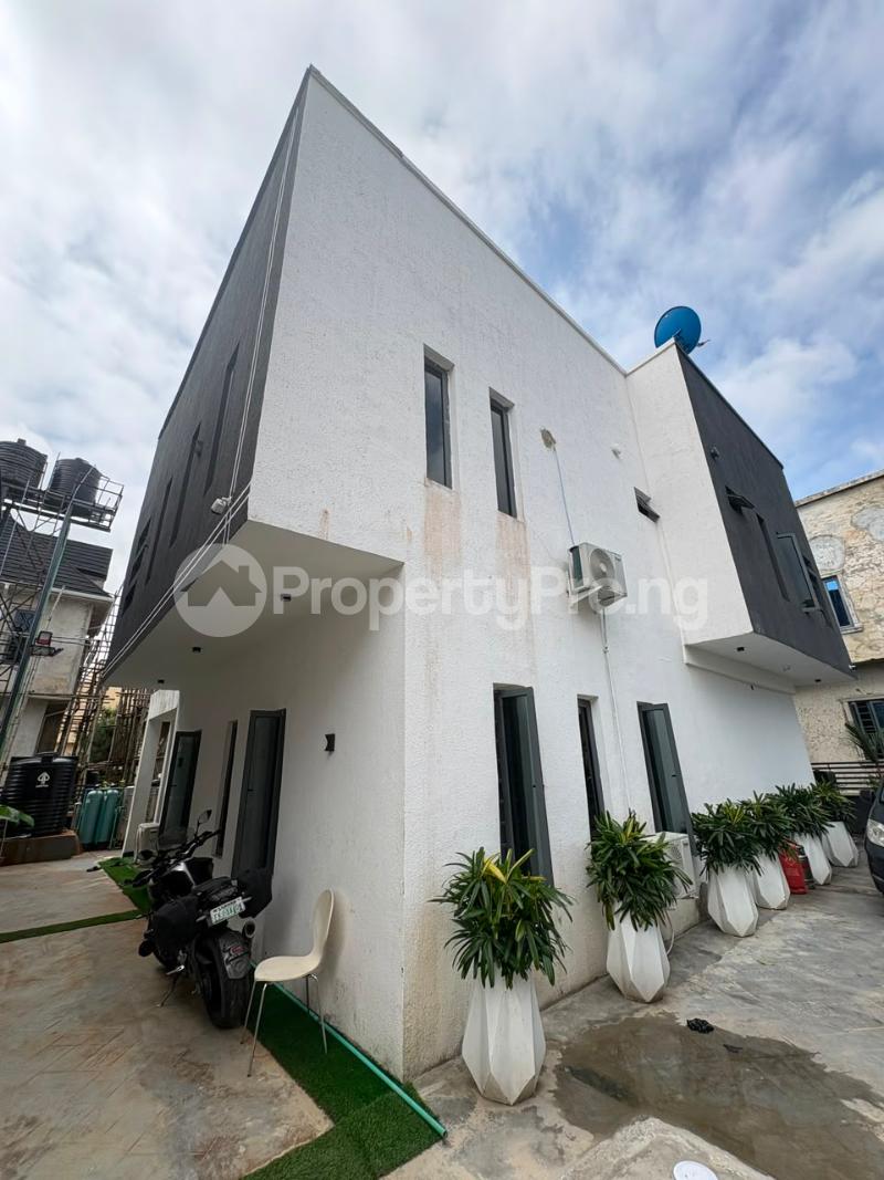 4 bedroom House for sale Monastery road Sangotedo Lagos