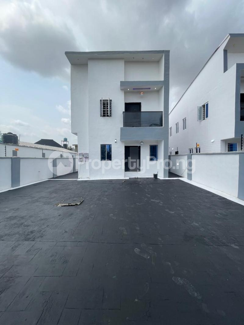 5 bedroom House for sale New oko oba Abule Egba Lagos