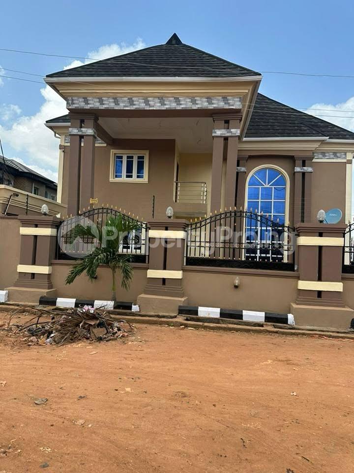 5 bedroom House for sale Baruwa Ipaja Lagos