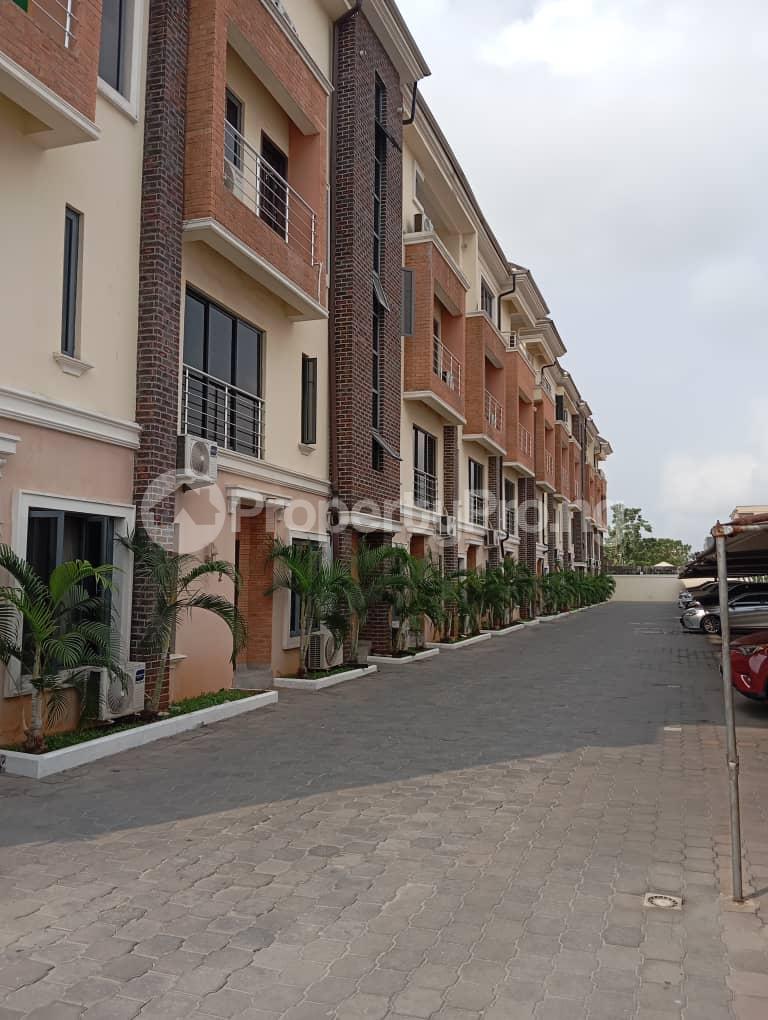 4 bedroom House for sale ONIRU Victoria Island Lagos